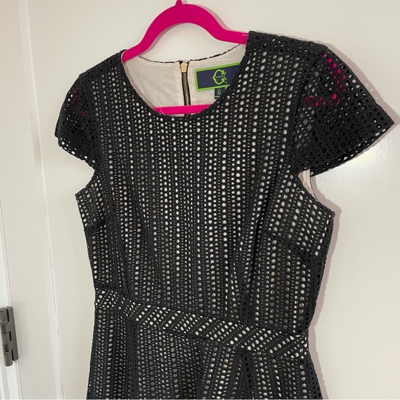 Black & White C Wonder Peplum Crochet Layer Top, 6 - Picture 2 of 8